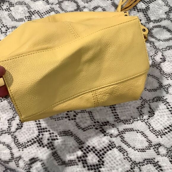 The Sak pastel yellow hobo bag - Picture 11 of 14
